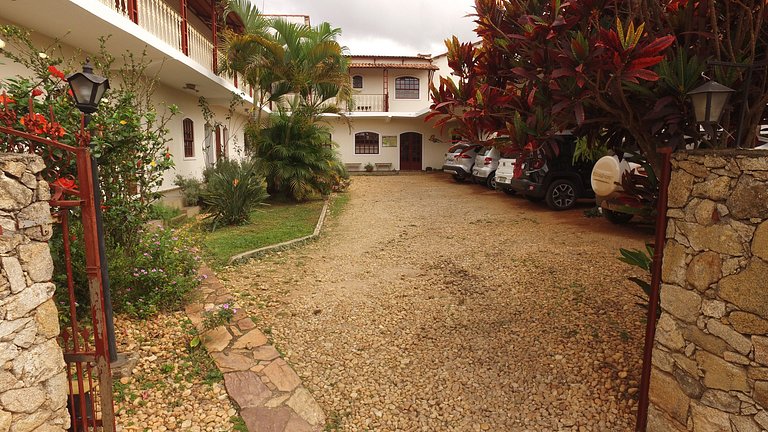 Triplo com 1 cama de casal e 1 de solteiro