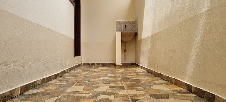 Quádruplo com 1 cama de casal e 2 de solteiro