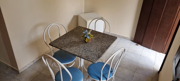 Quádruplo com 1 cama de casal e 2 de solteiro