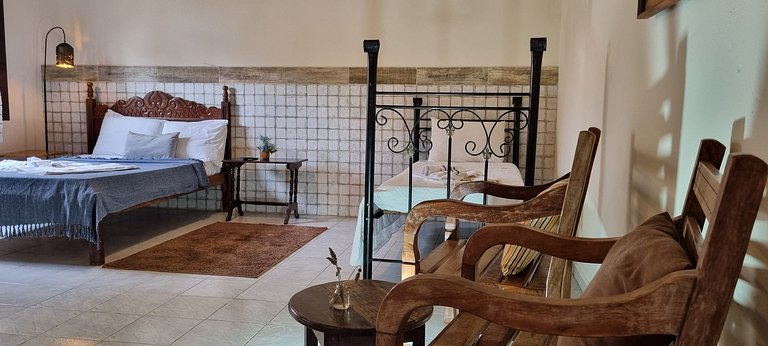 Triplo com 1 cama de casal e 1 de solteiro