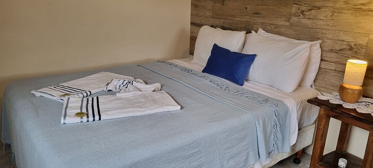 Apto Duplo Superior cama Queen e ar-condicionado