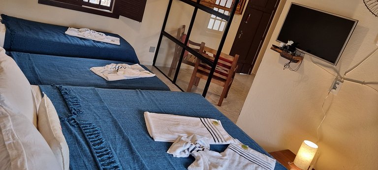 Quádruplo Superior com Cama King e Ar-condicionado
